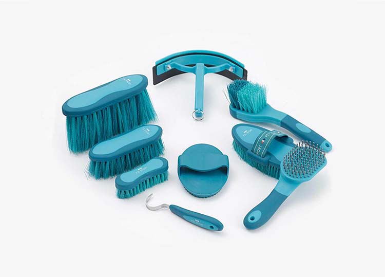 Premier Equine Soft-Touch Grooming Kit Set (9 Pieces)
